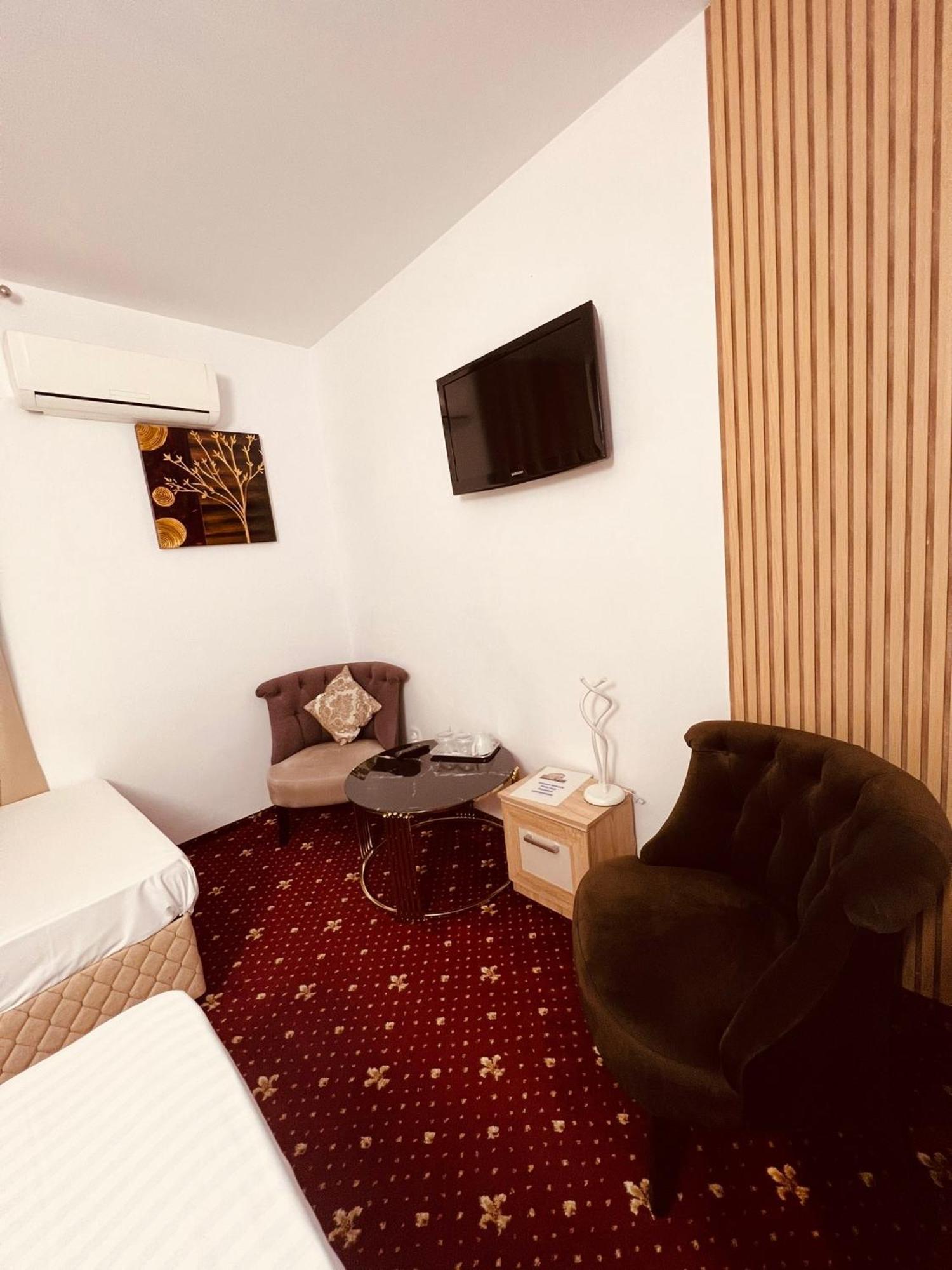 Hotel Evozava Central Bucharest Exterior photo