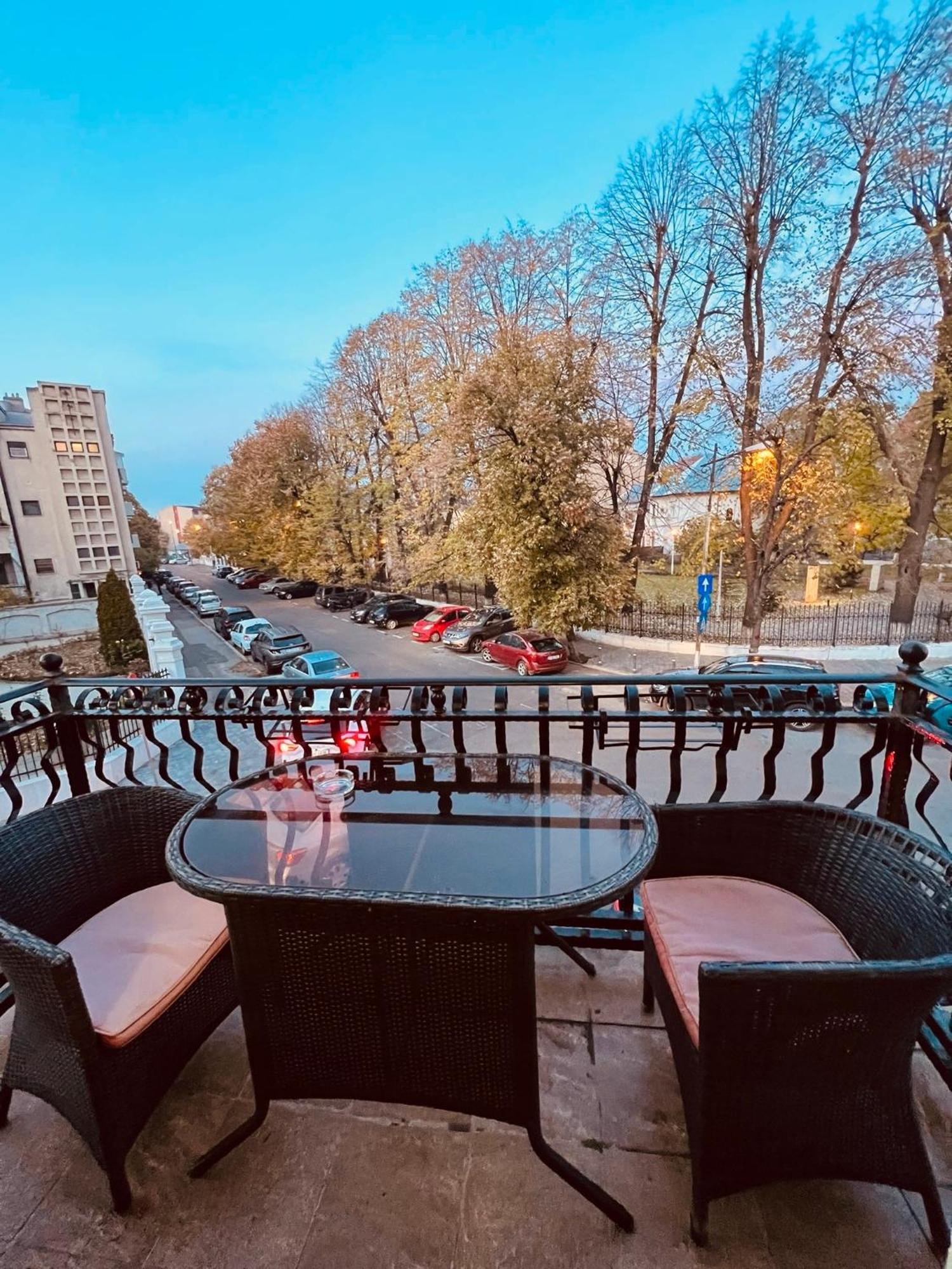 Hotel Evozava Central Bucharest Exterior photo